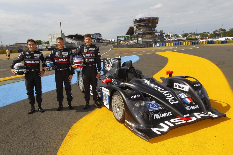  Nissan LMP2 Le Mans 24 Hours 2012 года  (фото 30 из 52)
